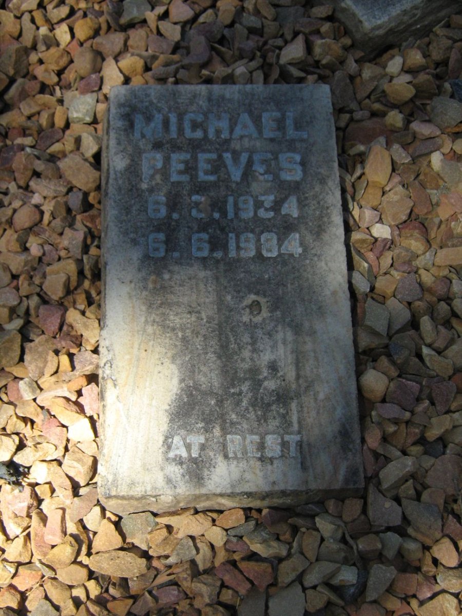 REEVES Michael 1934-1984