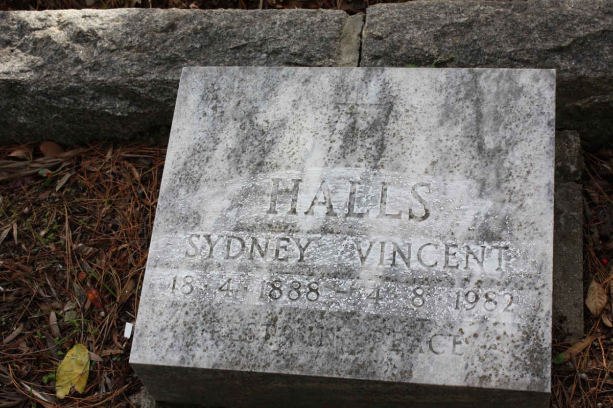 HALLS Sydney Vincent 1888-1982