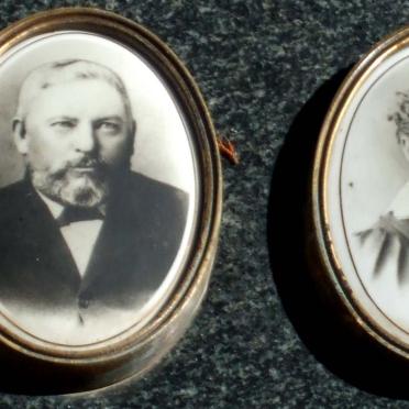 NIEKERK Jakob Van Reenen, van   -1914 &amp; Anna Elizabeth SCHABORT  -1943