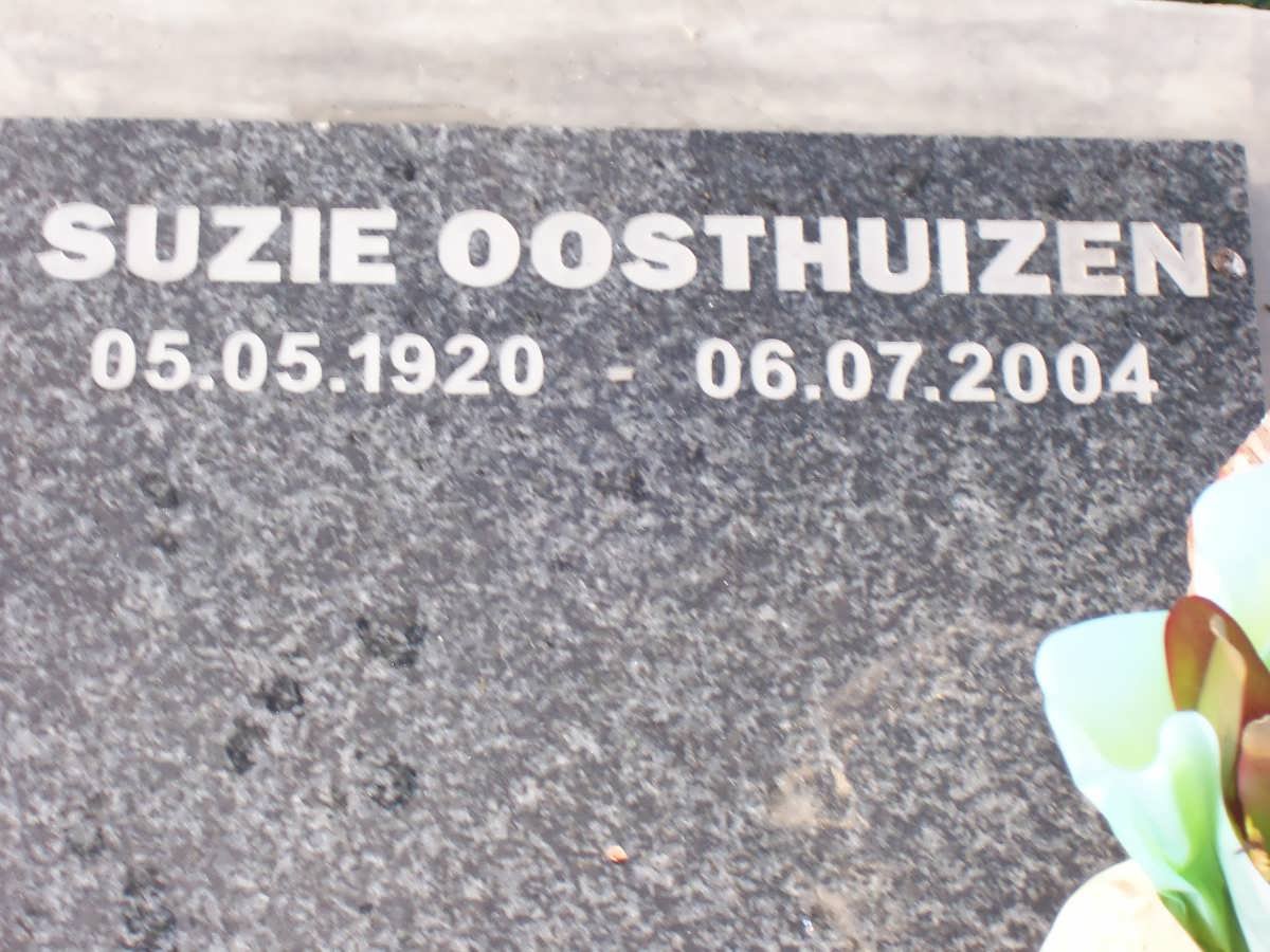 OOSTHUIZEN Suzie 1920-2004