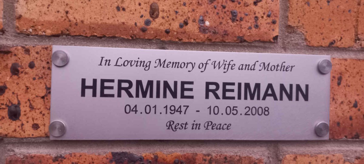 REIMANN Hermine 1947-2008