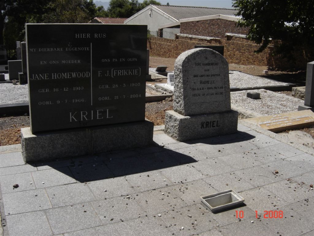 KRIEL F.J. 1905-2004 &amp; Jane Homewood 1910-1966 :: KRIEL Raghelle 1931-1948