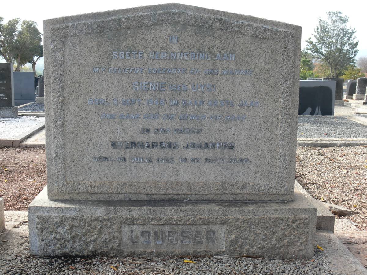 LOUBSER Everhardus Johannes 1885-1961 &amp; Sienie 1886-1948