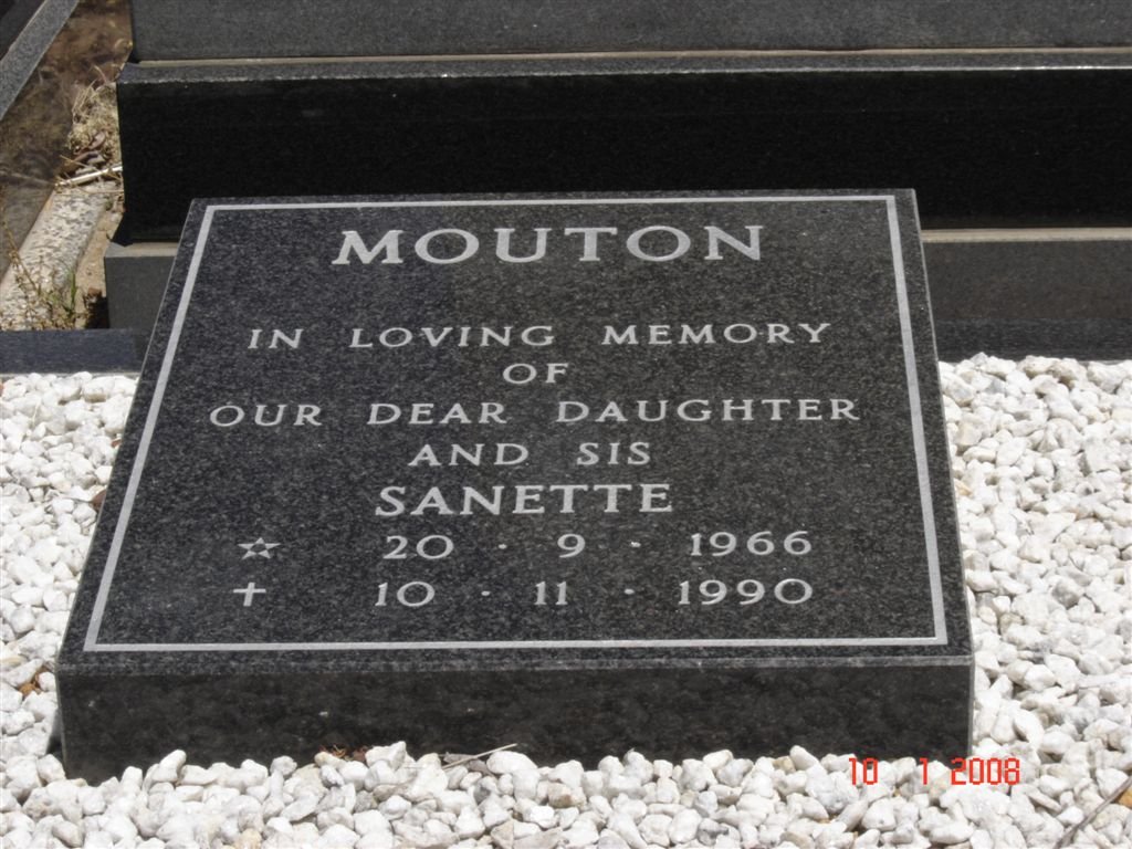 MOUTON Sanette 1966-1990