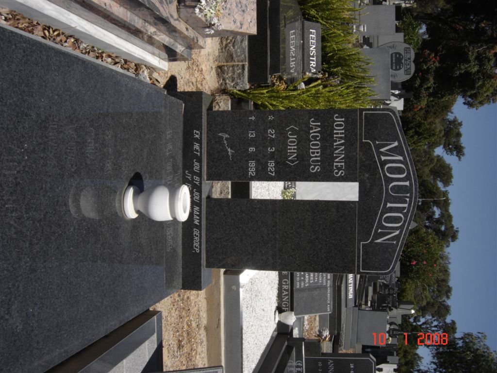 MOUTON Johannes Jacobus 1927-1992