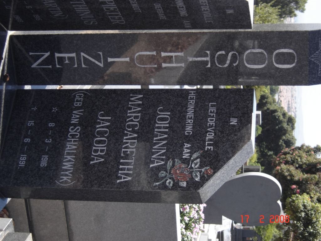 OOSTHUIZEN Pieter Marthinus 1915-1988 &amp; Johanna Margaretha Jacoba VAN SCHALKWYK 1916-1991