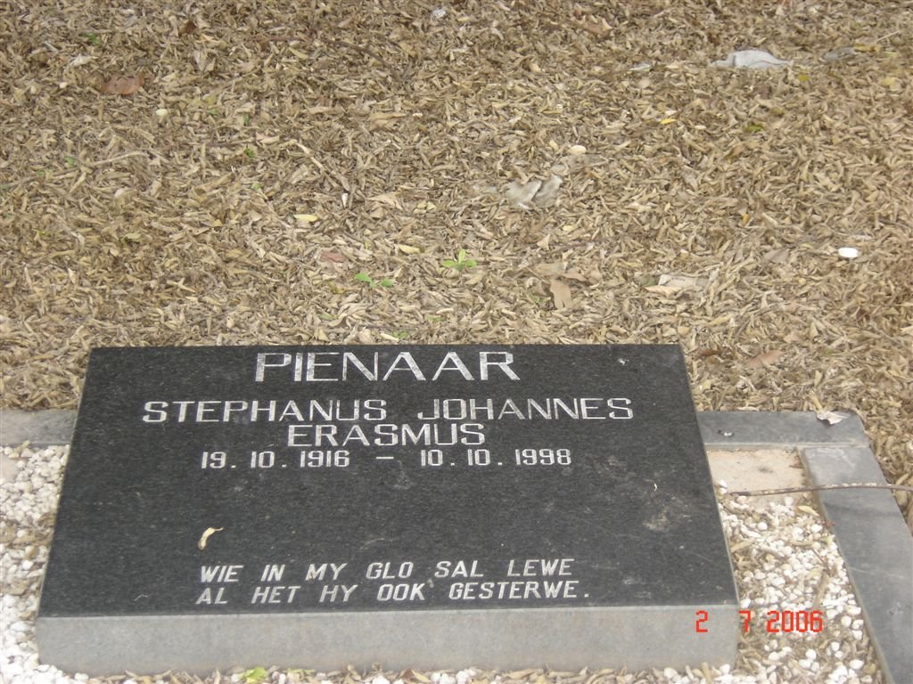 PIENAAR Stephanus Johannes Erasmus 1916-1998