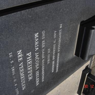 PHEIFFER Maria Jacoba Helena nee VERMEULEN 1896-1970 :: VAN WYK Hennie Pheiffer 1946-1971