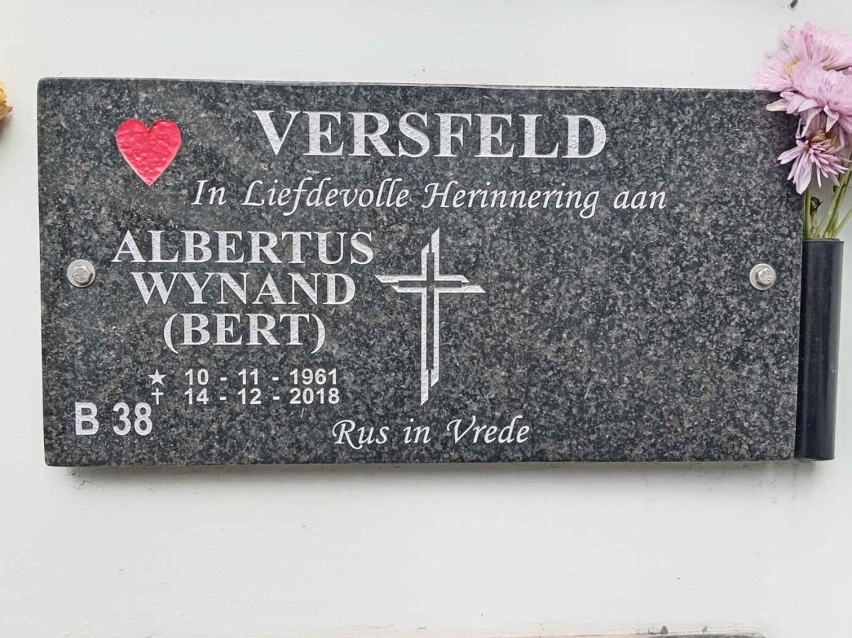 VERSFELD Albertus Wynand 1961-2018