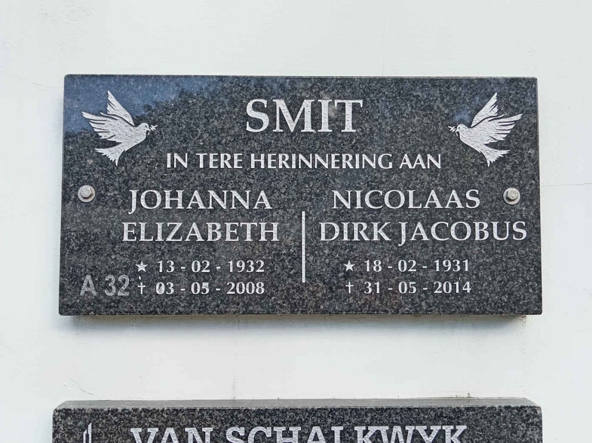 SMIT Nicolaas Dirk Jacobus 1931-2014 &amp; Johanna Elizabeth 1932-2008