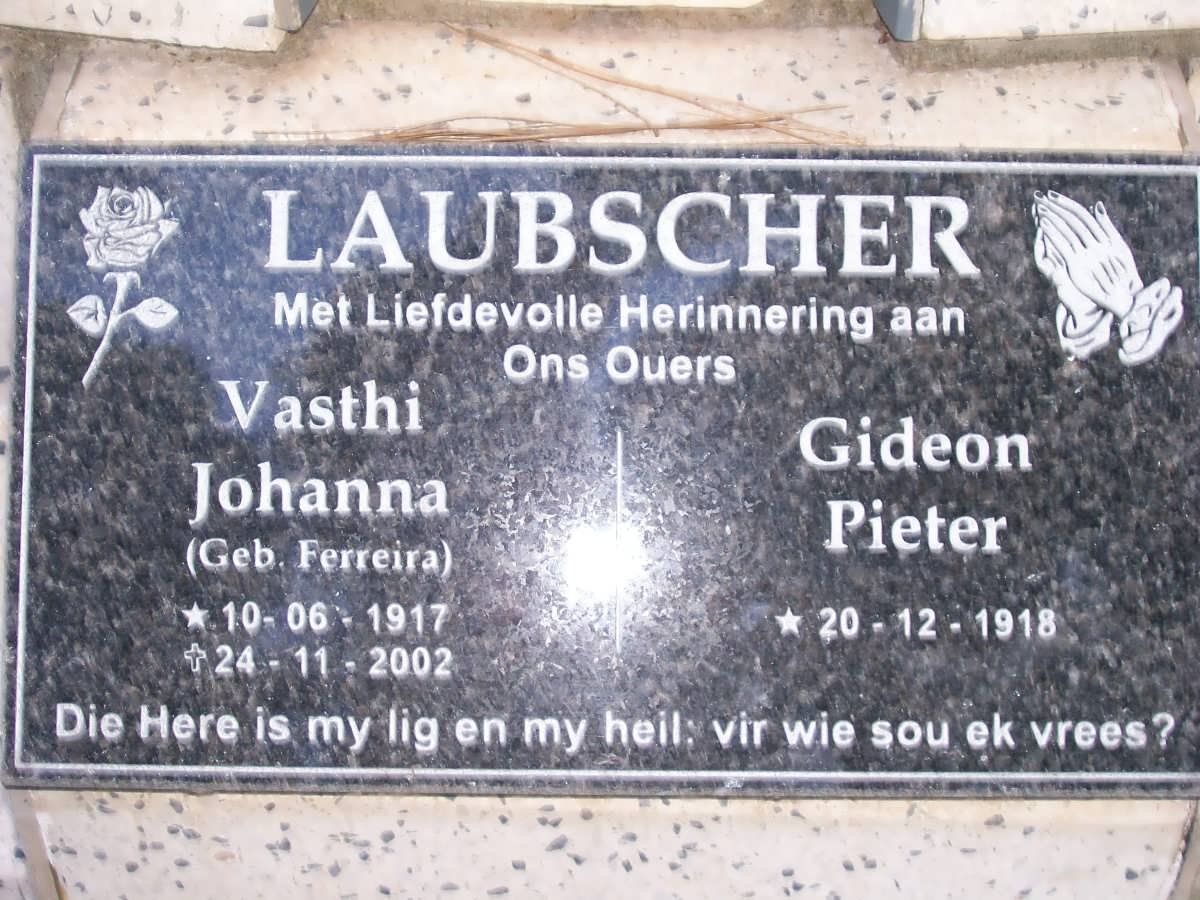 LAUBSCHER Gideon Pieter 1918- &amp; Vasthi Johanna FERREIRA 1917-2002