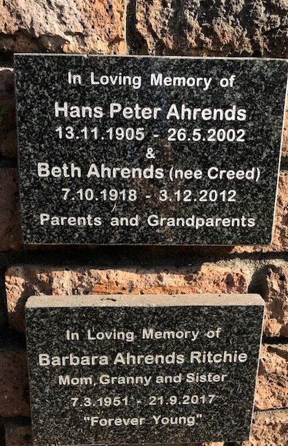 AHRENDS Hans Peter 1905-2002 &amp; Beth CREED 1918-2012 :: RITCHIE Barbara Ahrends 1951-2017