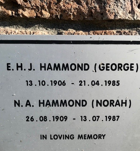 HAMMOND E.H.J. 1906-1985 &amp; N.A. 1909-1987