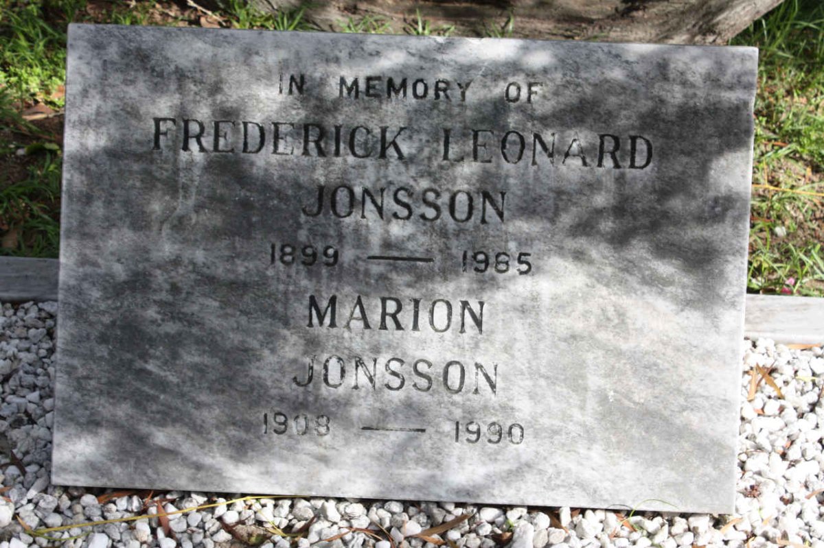 JONSSON Frederick Leonard 1899-1985 &amp; Marion 1908-1990