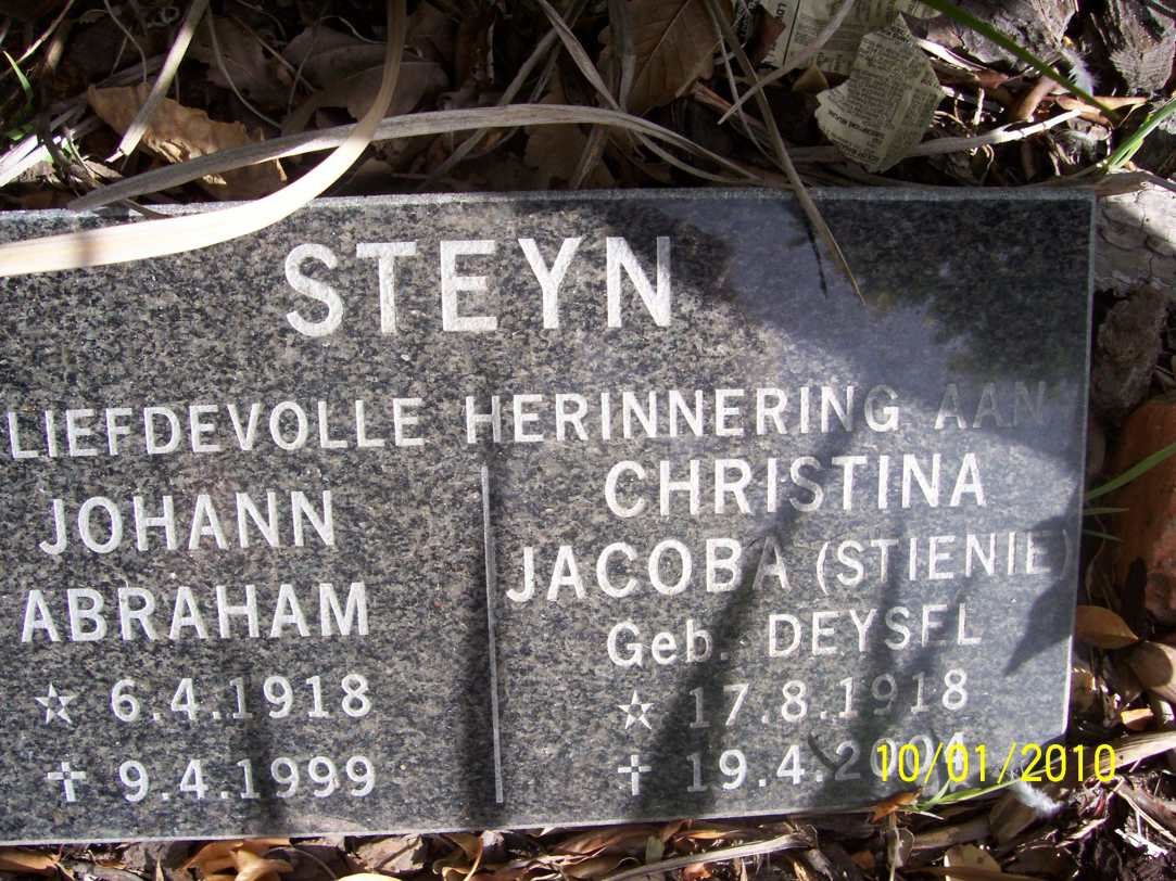 STEYN Johann Abraham 1918-1999 &amp; Christina Jacoba DEYSEL 1918-2004