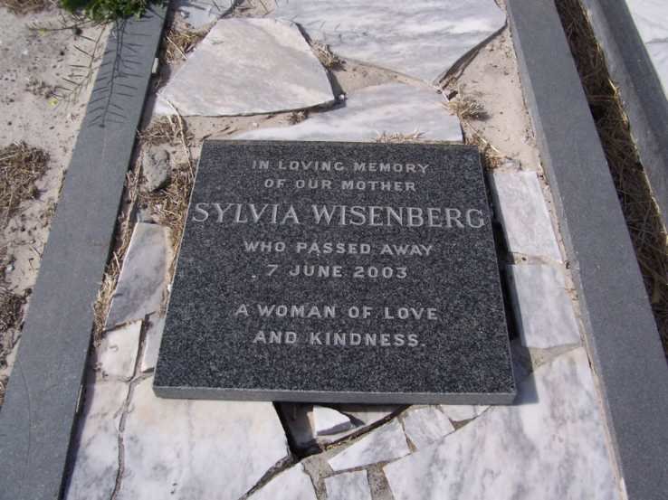 WISENBERG Sylvia -2003