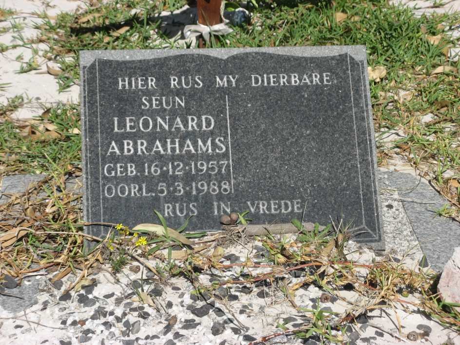 ABRAHAMS Leonard 1957-1988