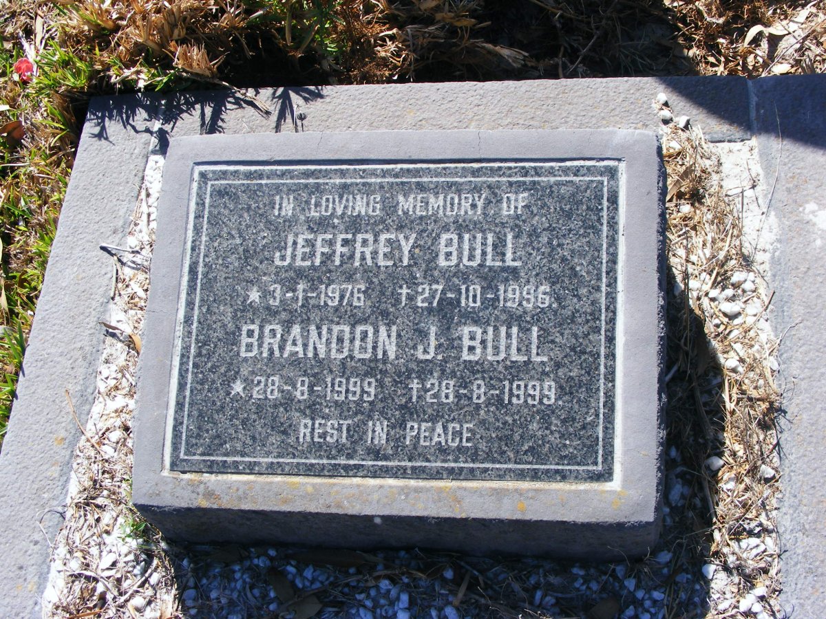 BULL Jeffrey 1976-1996 :: BULL Brandon J. 1999-1999