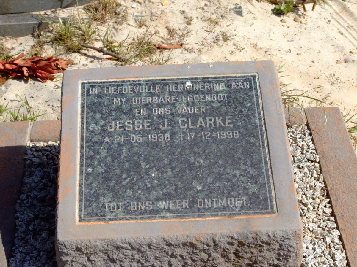 CLARKE Jesse J. 1930-1998