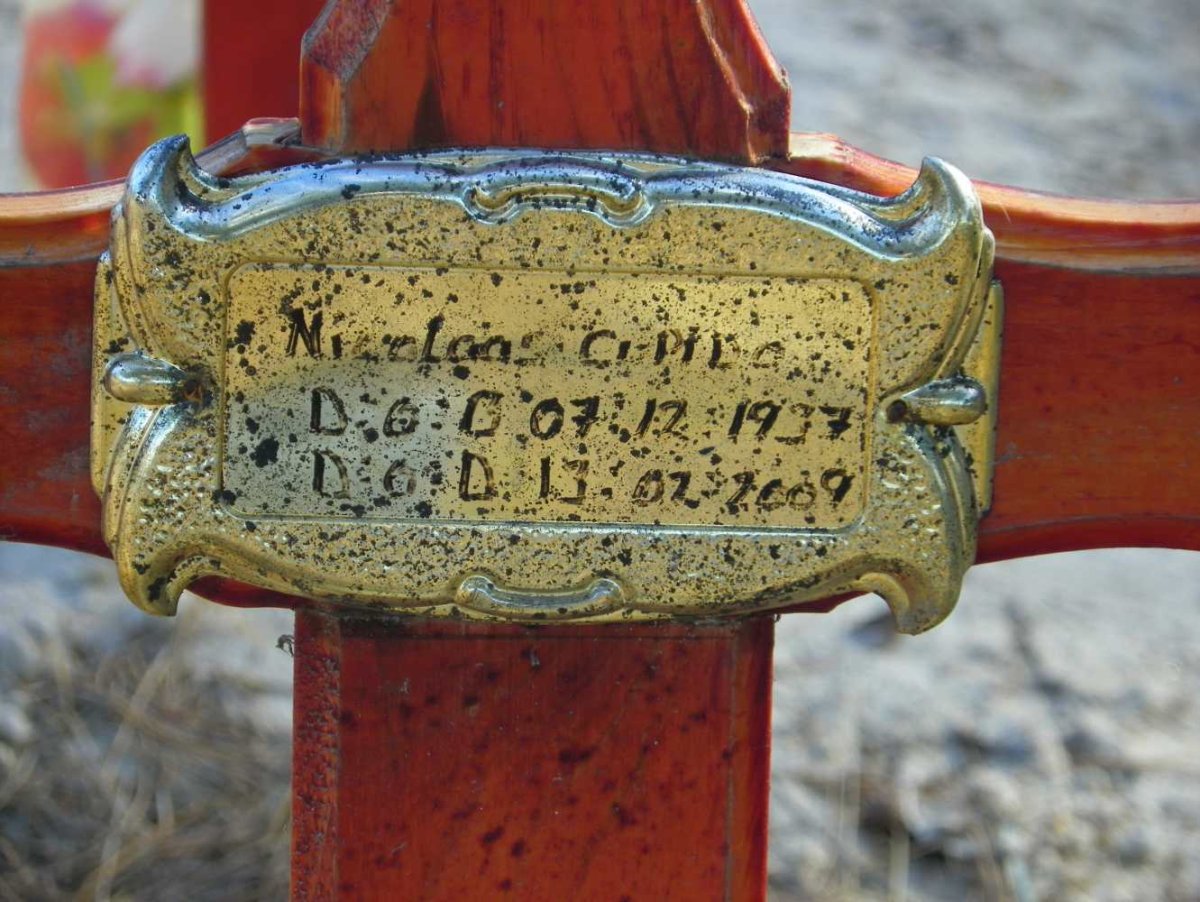 CAPTAIN Nicolaas 1937-2009