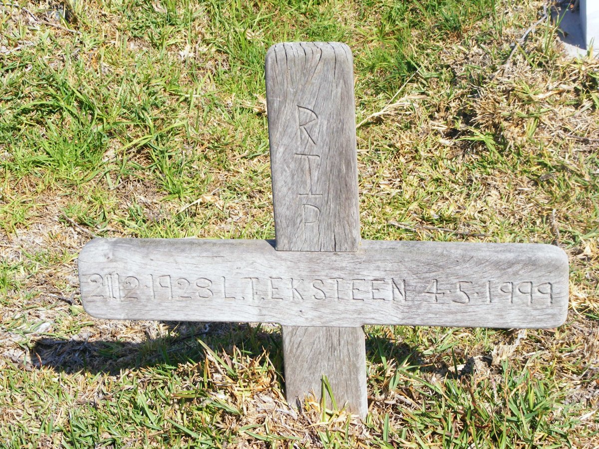 EKSTEEN L.T. 1928-1999