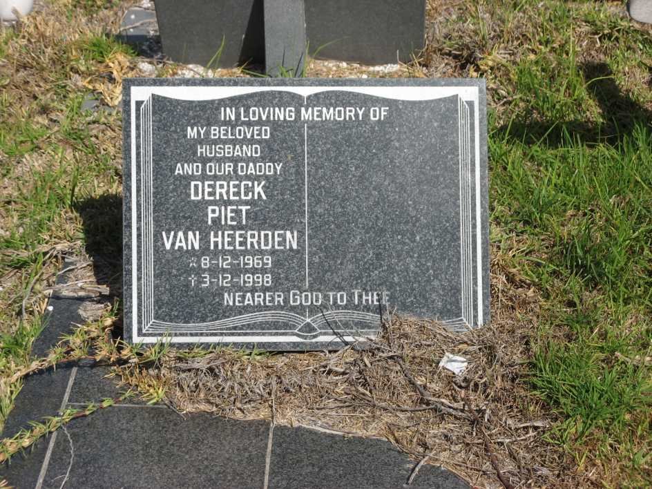 HEERDEN Dereck Piet, van 1969-1998