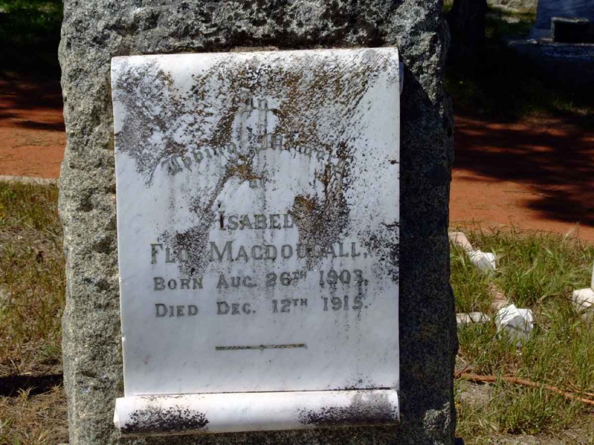 MACDOUGALL Isabel Flo 1903-1915 :: MACDOUGALL Amelia Margaret 1902-1918 :: MACDOUGALL Jessie Adeline 1906-1942