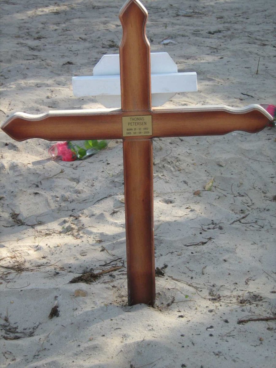 PETERSON Thomas 1952-2009