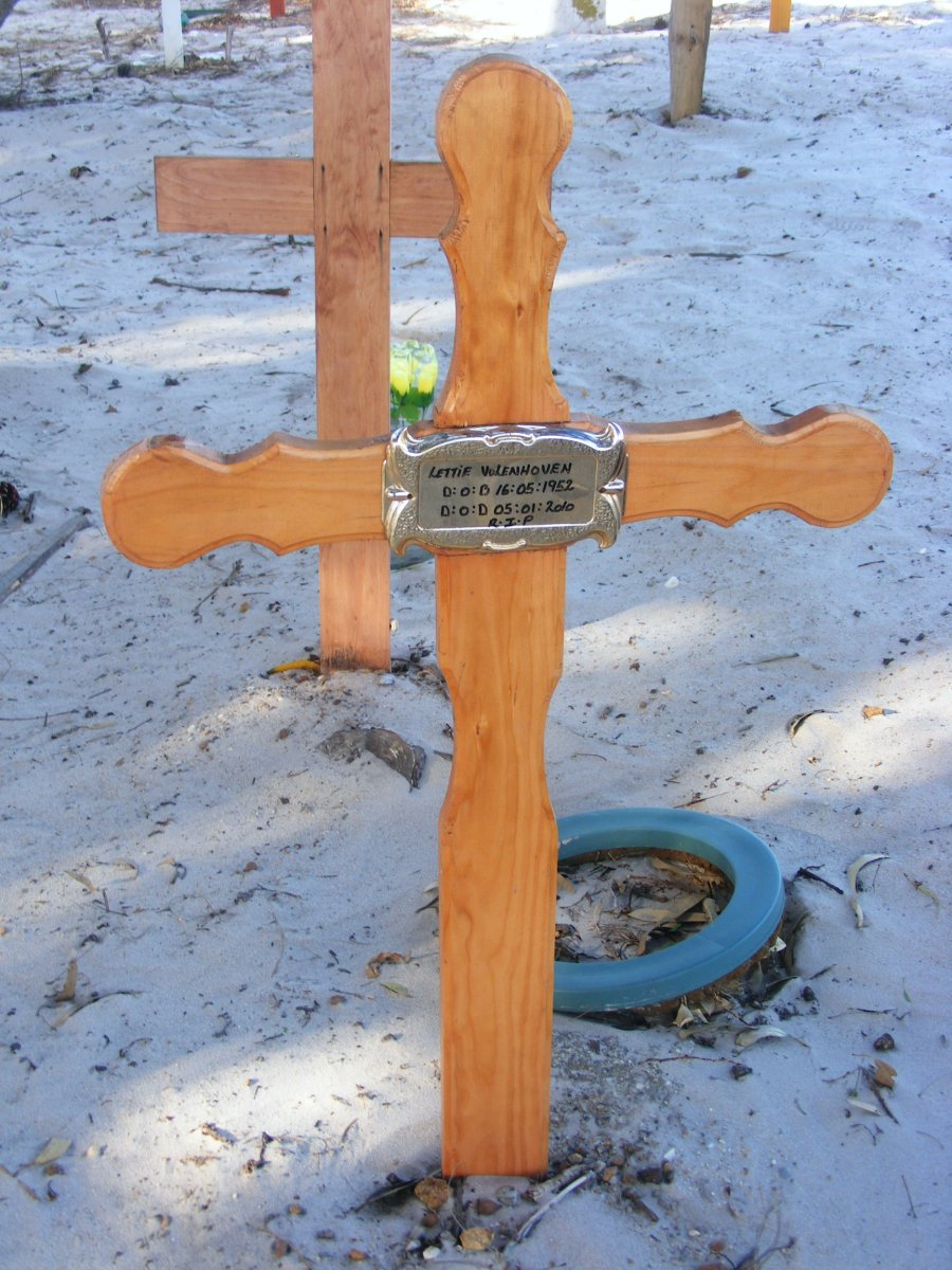 VOLENHOVEN Lettie 1952-2010