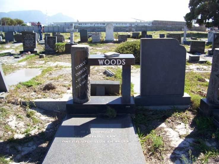 WOODS Stanley Charles 1944-19??