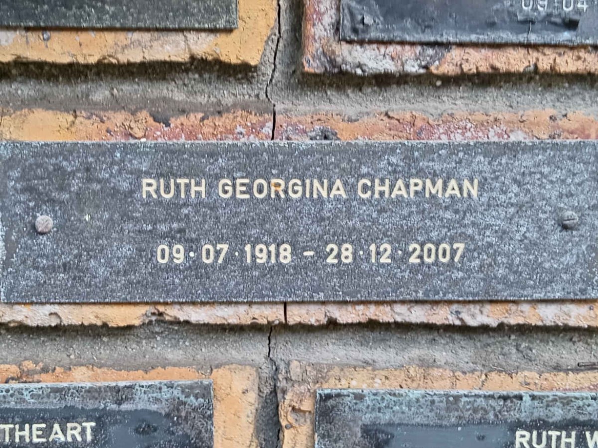 CHAPMAN Ruth Georgina 1918-2007