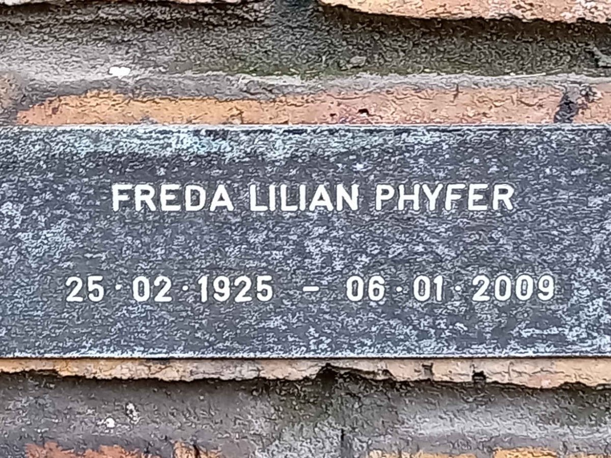 PHYFER Freda Lilian 1925-2009