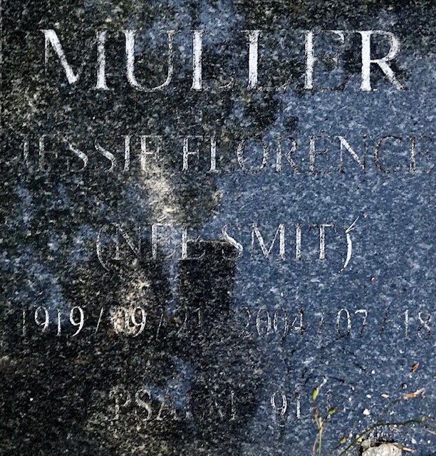 MULLER Jessie Florence nee SMIT 1919-2004