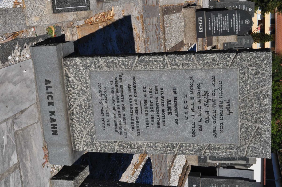 KAHN Alice 1905-1981