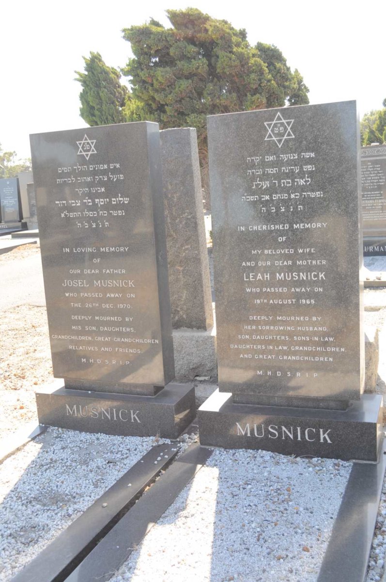 MUSNICK Josel -1970 &amp; Leah -1965
