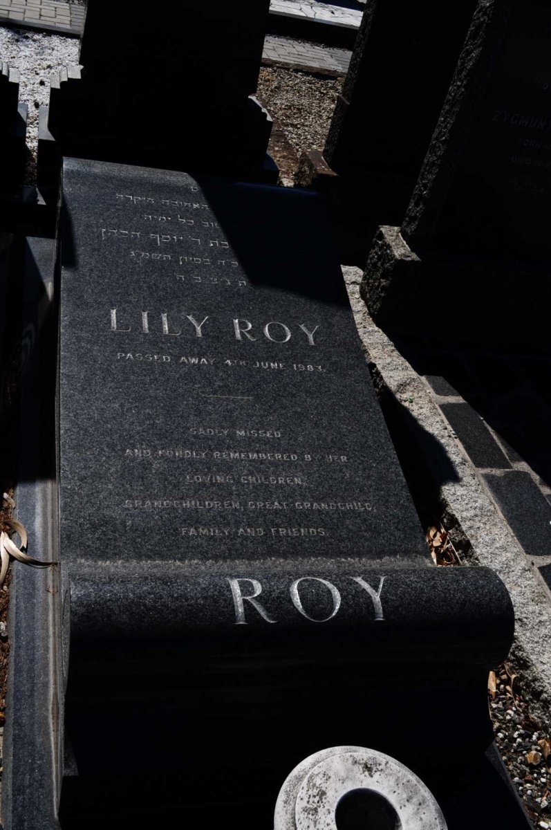 ROY Lily -1983