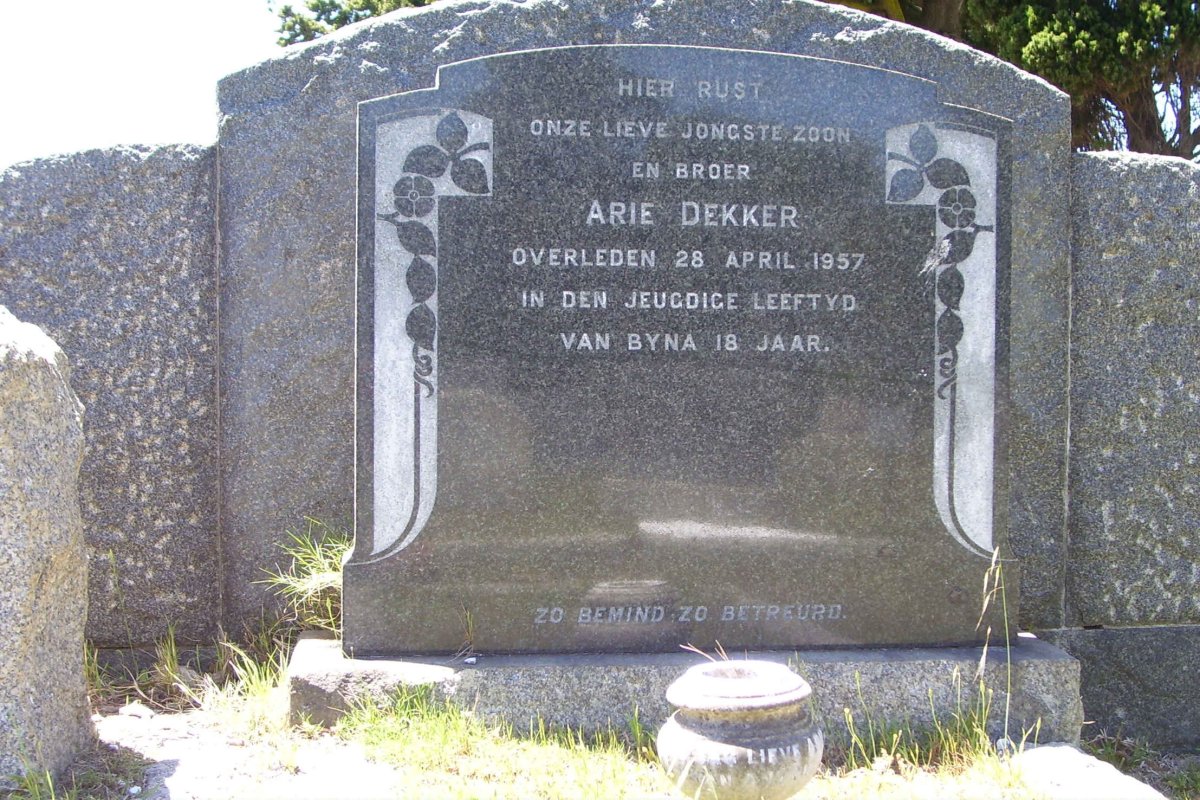 DEKKER Arie -1957