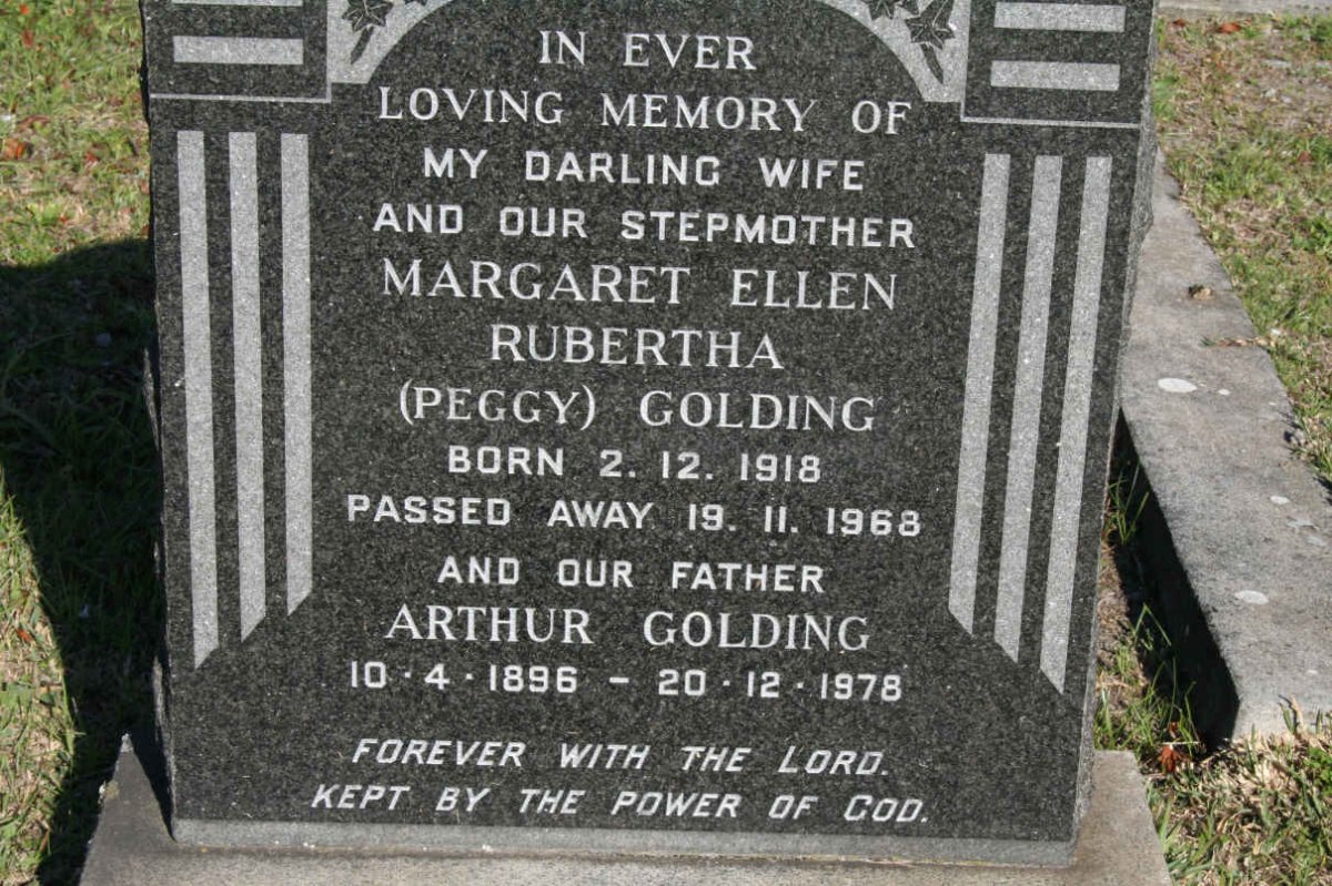 GOLDING Arthur 1896-1978 &amp; Margaret Ellen Rubertha 1918-1968