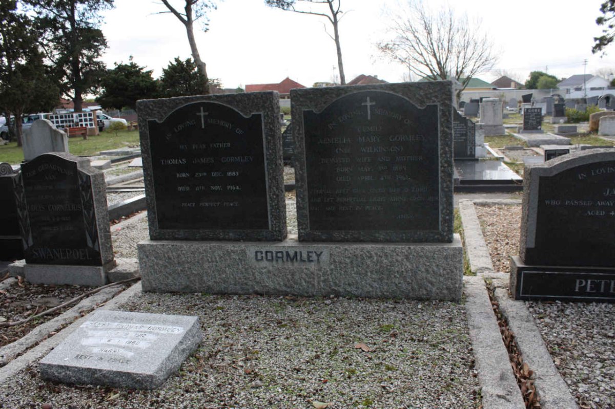 GORMLEY Thomas James 1883-1964 &amp; Aemelia Mary WILKINSON 1885-1961 :: GORMLEY Henry Thomas 1912-1992