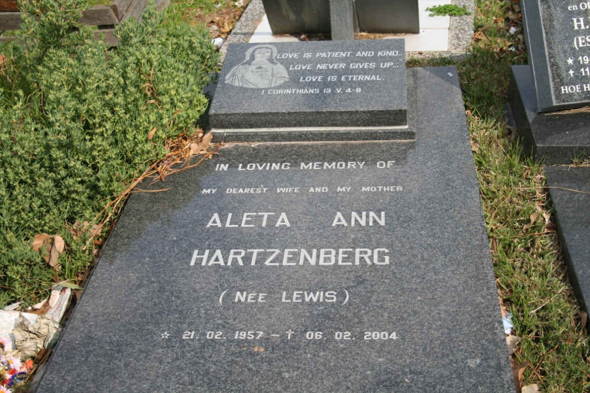 HARTZENBERG Aleta Ann nee LEWIS 1957-2004