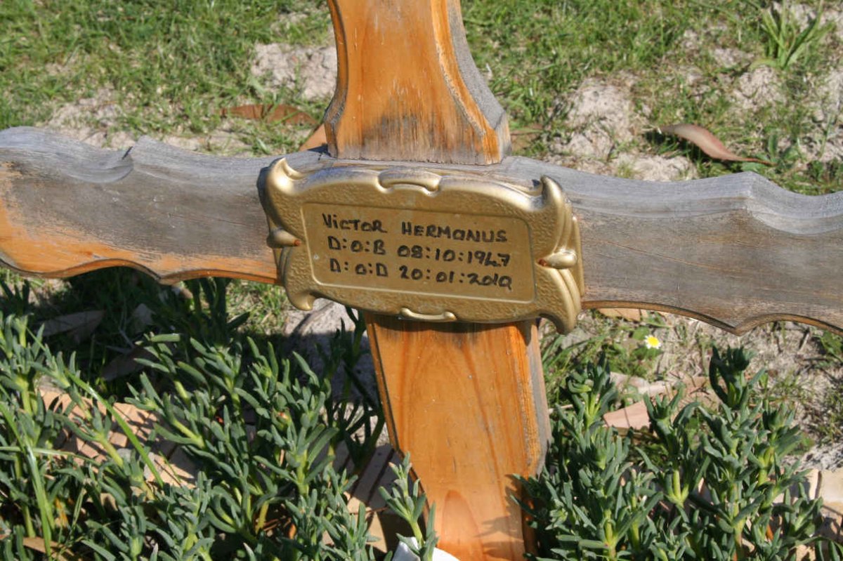 HERMANUS Victor 1947-2010