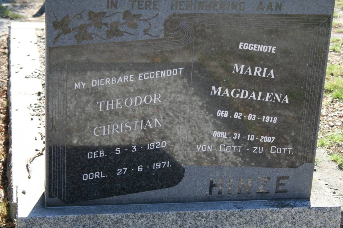 HINZE Theodor Christian 1920-1971 &amp; Maria Magdalena 1918-2007