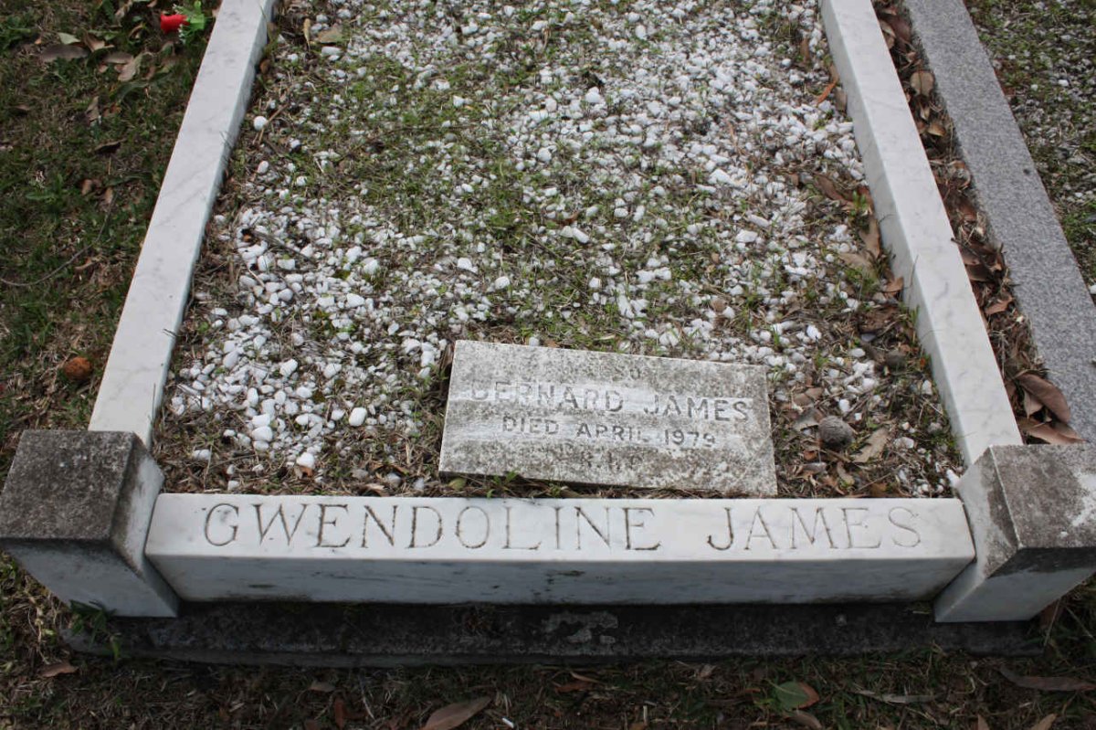 JAMES Bernard -1979 &amp; Gwendoline Mary -1969