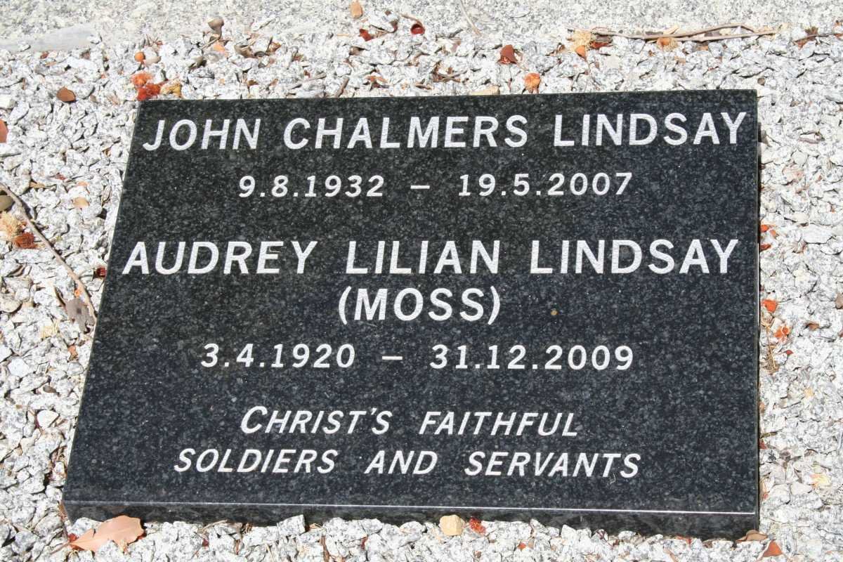 LINDSAY John Chalmers 1932-2007 &amp; Audrey Lilian MOSS 1920-2009