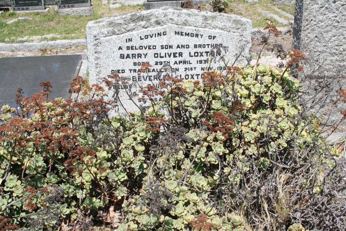 LOXTON Beverley :: LOXTON Barry Oliver 1931-1959