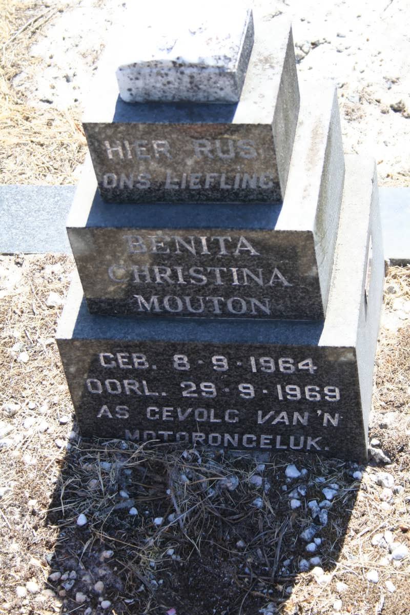 MOUTON Benita Christina 1964-1969