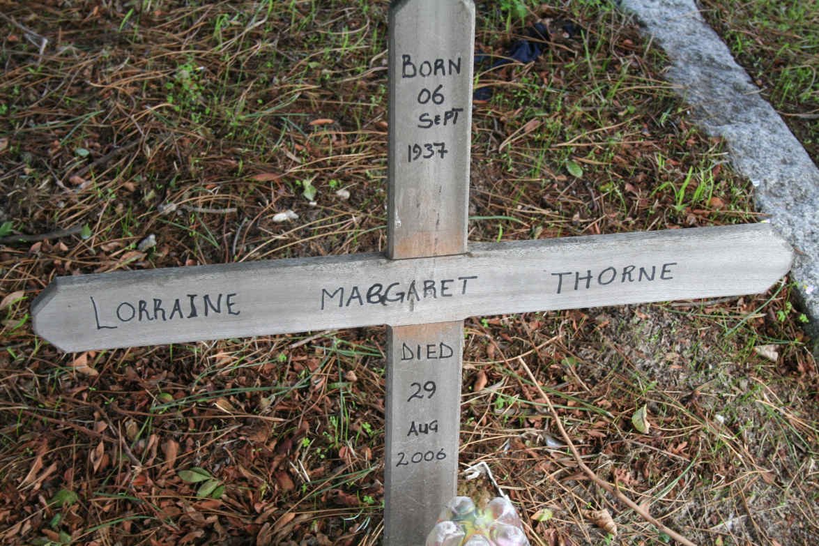 THORNE Lorraine Margaret 1937-2006
