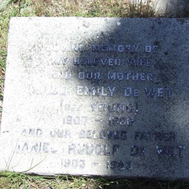 WET Daniel Rudolf, de 1903-1983 &amp; Maud Emily YOUNG 1907-1982