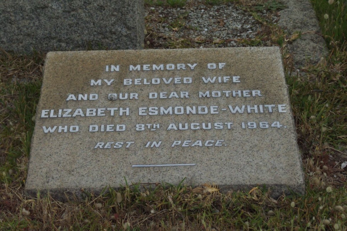 WHITE Elizabeth, ESMONDE- -1964