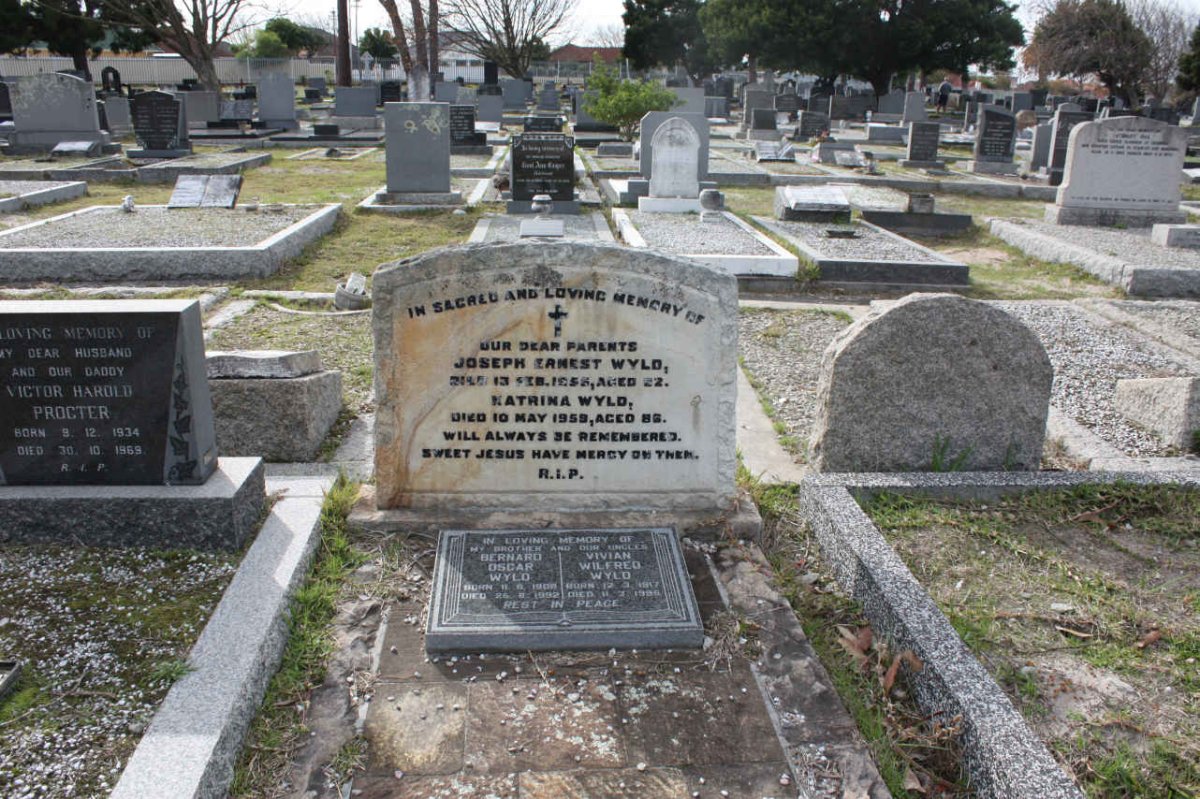 WYLD Joseph Ernest -1955 &amp; Katrina -1959 :: WYLD Bernard Oscar 1908-1992 &amp; Vivian Wilfred 1917-1995
